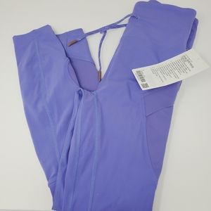 [ NWT ] Size 4 Super High Rise Lululemon cargo shr hiking tight 25" Chai purple